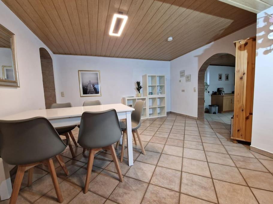 Grosszuegige Ferienwohnung 4+1 P. Buettelborn Exterior photo